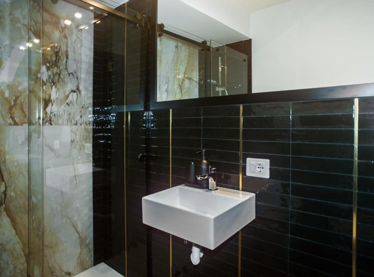 Fida Rooms Naples Exterior photo