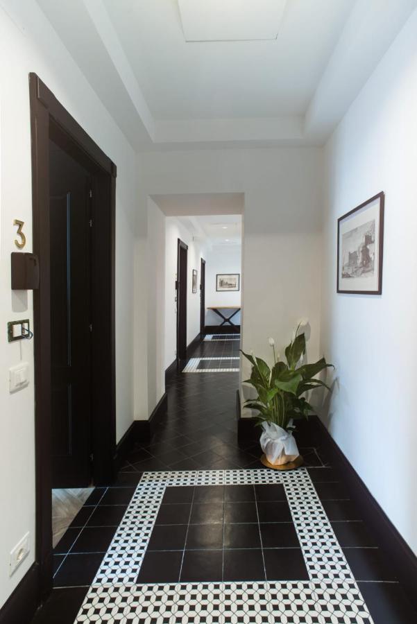 Fida Rooms Naples Exterior photo