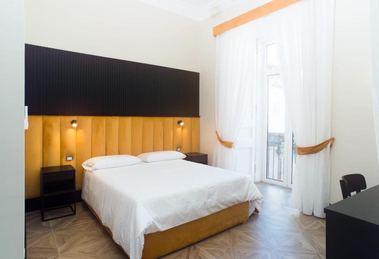 Fida Rooms Naples Exterior photo